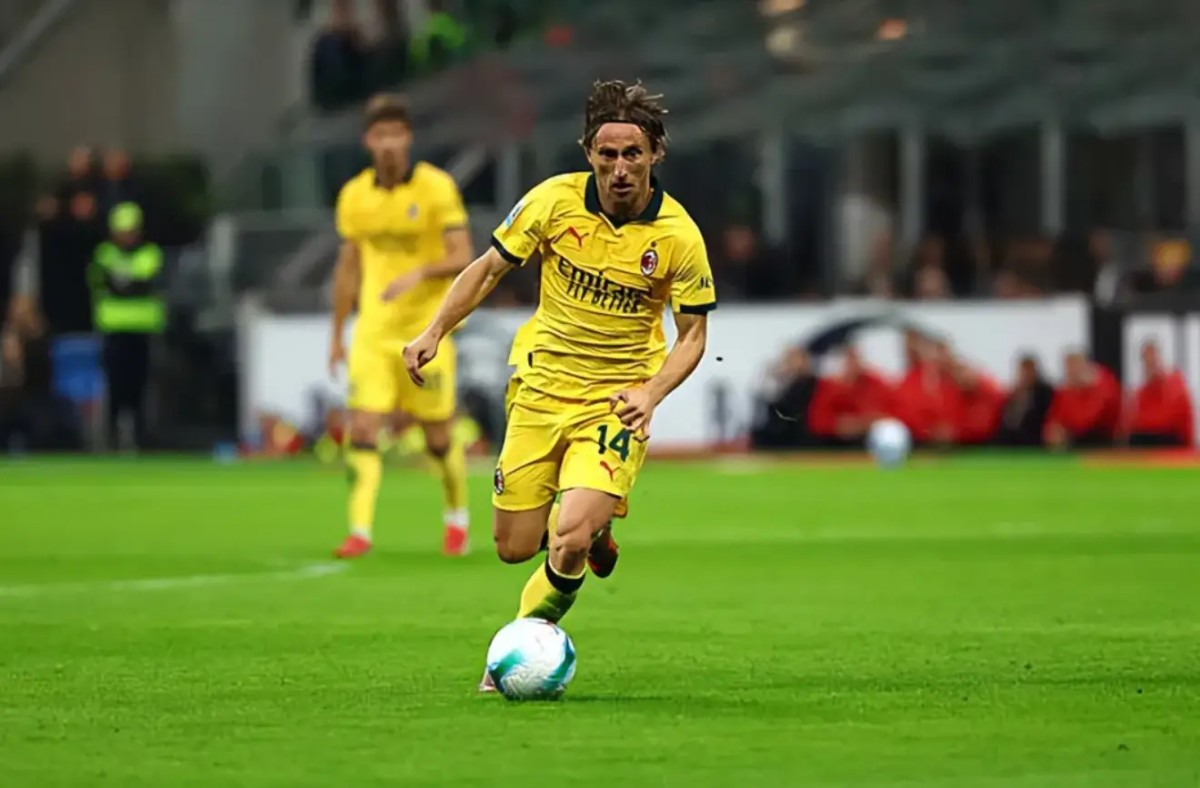 40岁莫德里奇成意甲抢断王，540分钟0犯规太神奇